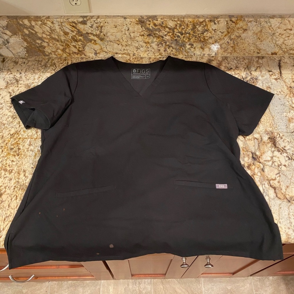 Figs Scrub Top